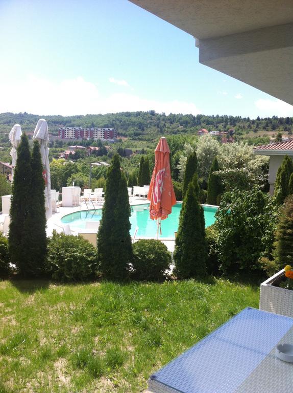 Hotel Sunny House Sopiste Exterior foto