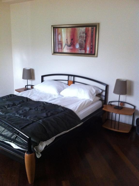 Hotel Sunny House Sopiste Exterior foto