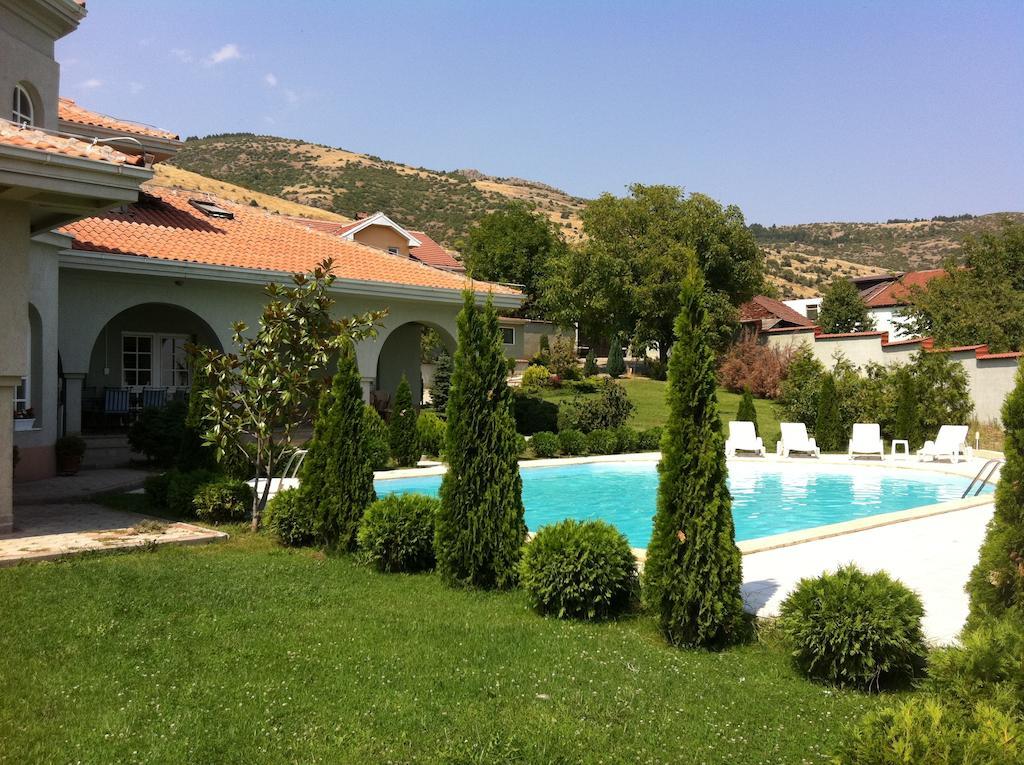 Hotel Sunny House Sopiste Exterior foto
